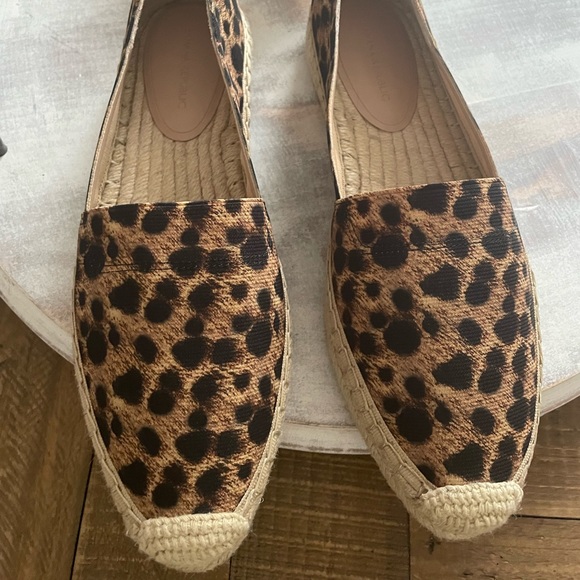 Banana Republic Espadrilles - Picture 2 of 3